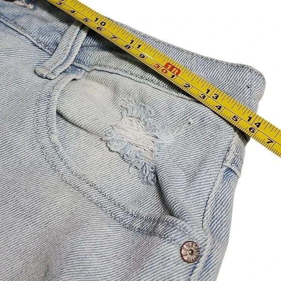 Rewash Super High Rise Distressed Denim Shorts Light Wash Size 3 / 26 Cut offs - Picture 4 of 8